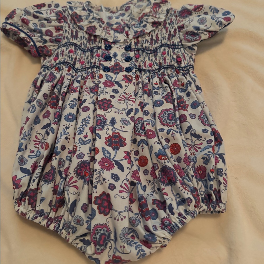 Little English 6 month paisley bubble